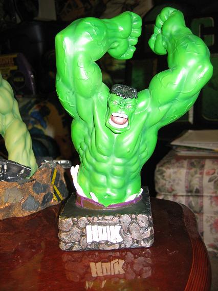 Dynamic Forces Green Hulk Bust 2003 